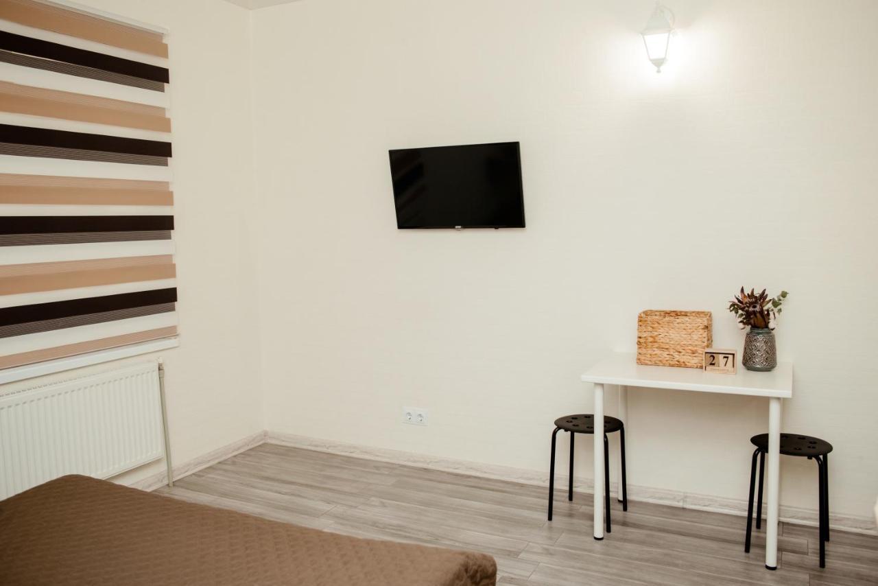 Apartments At Kontorska 10 Kharkiv Bagian luar foto